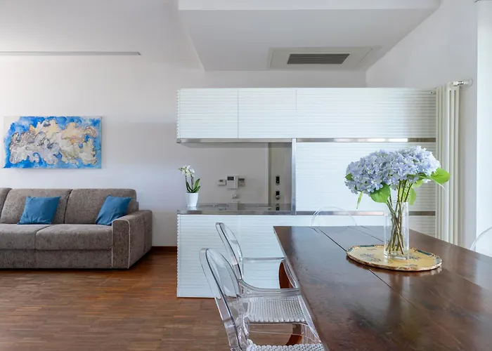 Appartamento Nostromondo Biancamano Attic - Stylish Penthouse With Private Terrace- San Giovanni